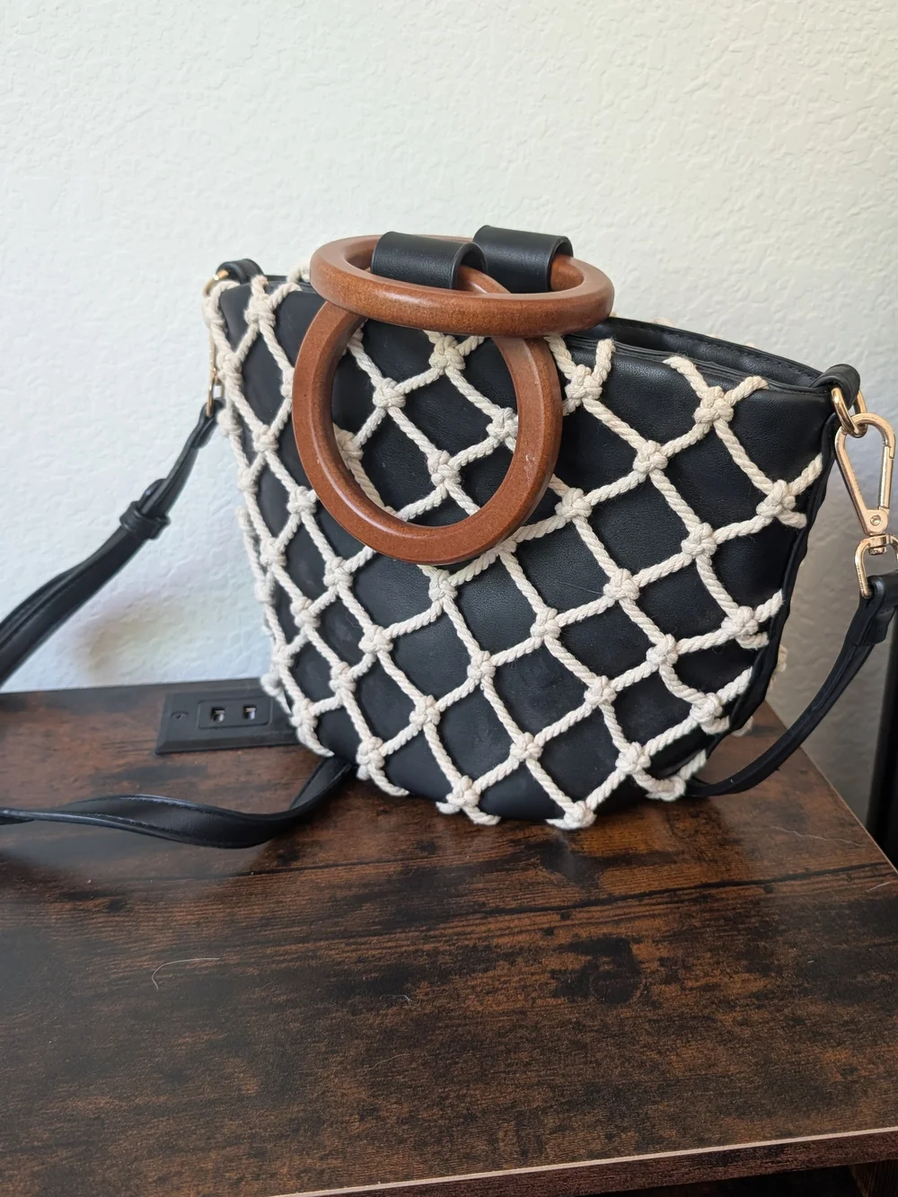 Street Level Macrame Crossbody Bucket Bag LIKE NEW